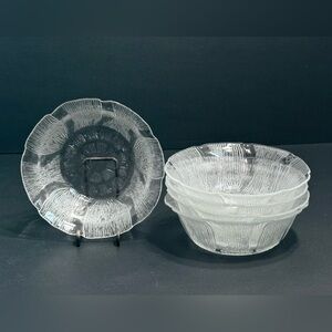 Vintage Fleur Textured Glass Set Of 5 Fruit Bowls